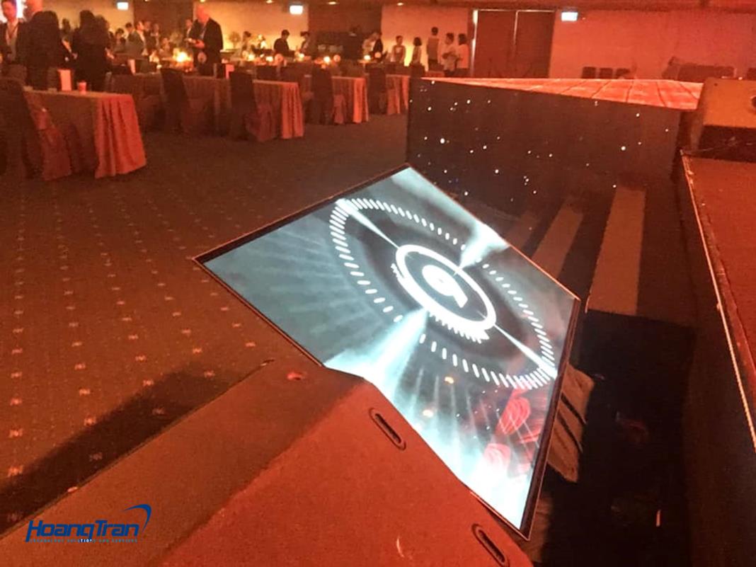 Tivi lcd 75 inches 4K do Hoàng Trần cung cấp trong sự kiện