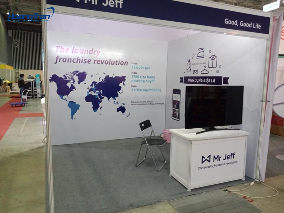 Hệ thống Kiosk được Hoàng Trần triển khai cùng dàn TV LCD & màn hình máy chiếu các loại