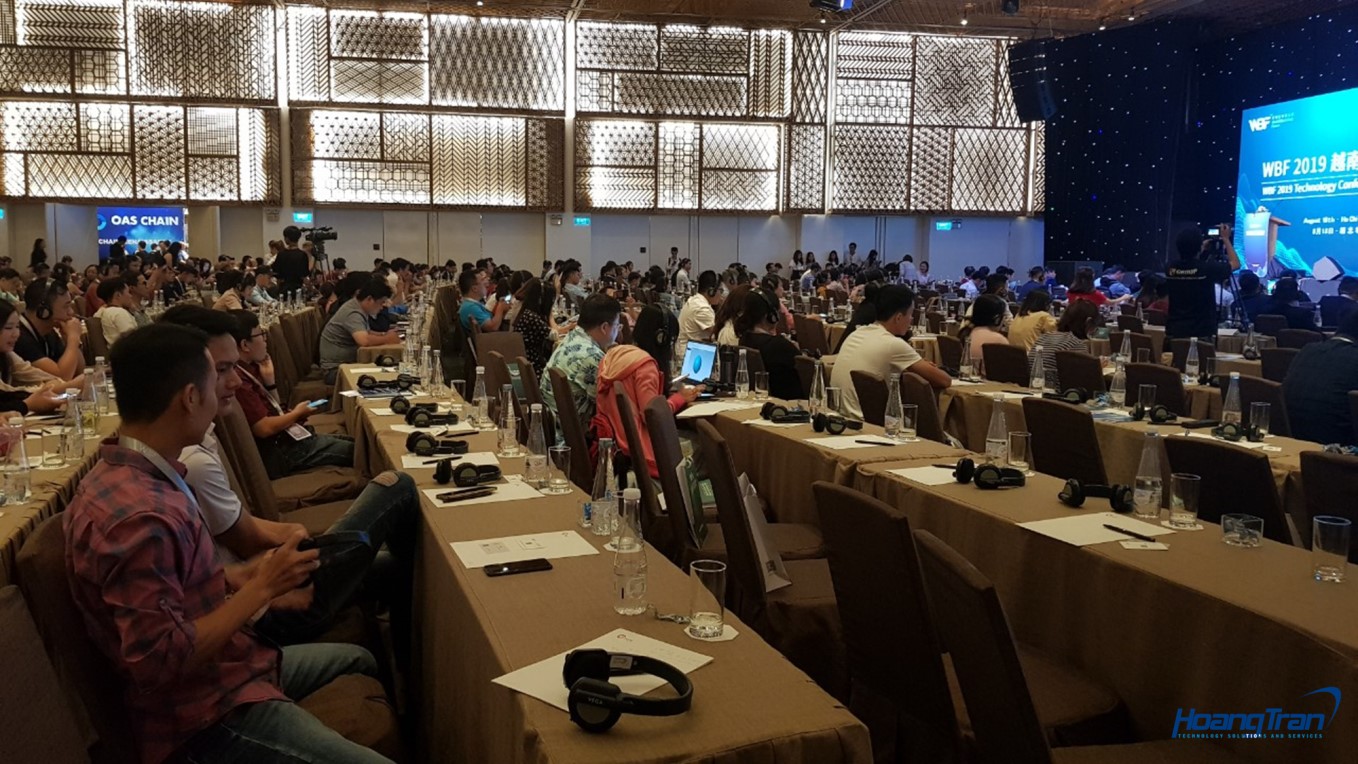 Cho thue he thong tai nghe phien dich tai hoi thao chuyen nghiep