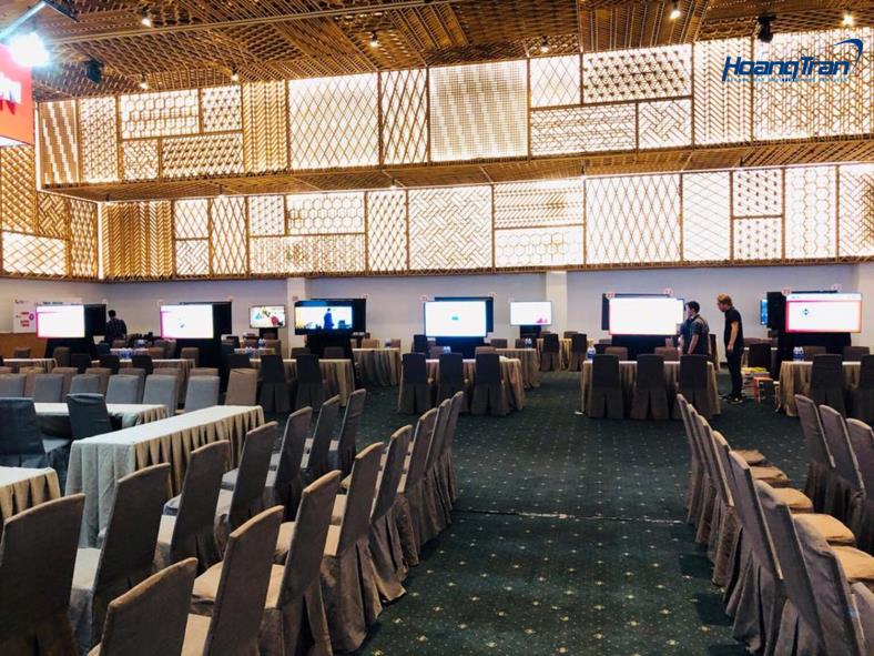 Hoang Tran la doi tac to chuc su kien