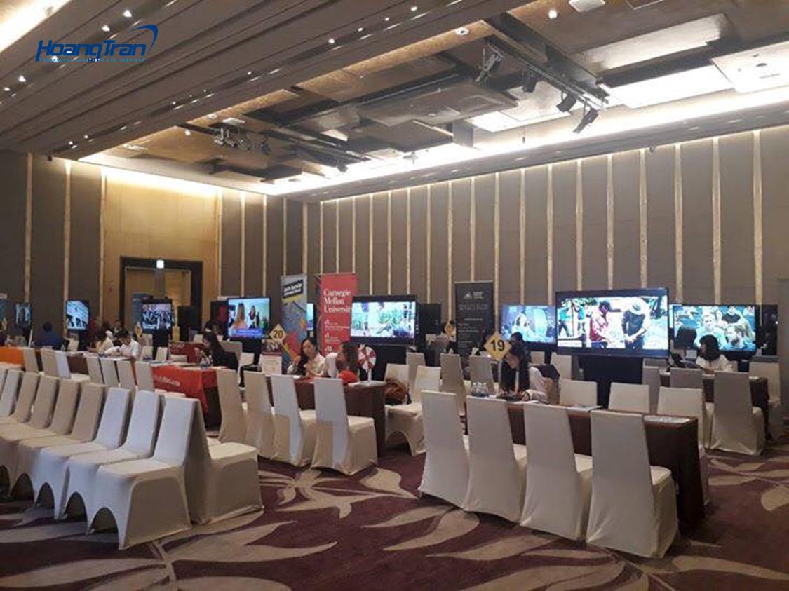 Hoang tran chuyen to chuc su kien