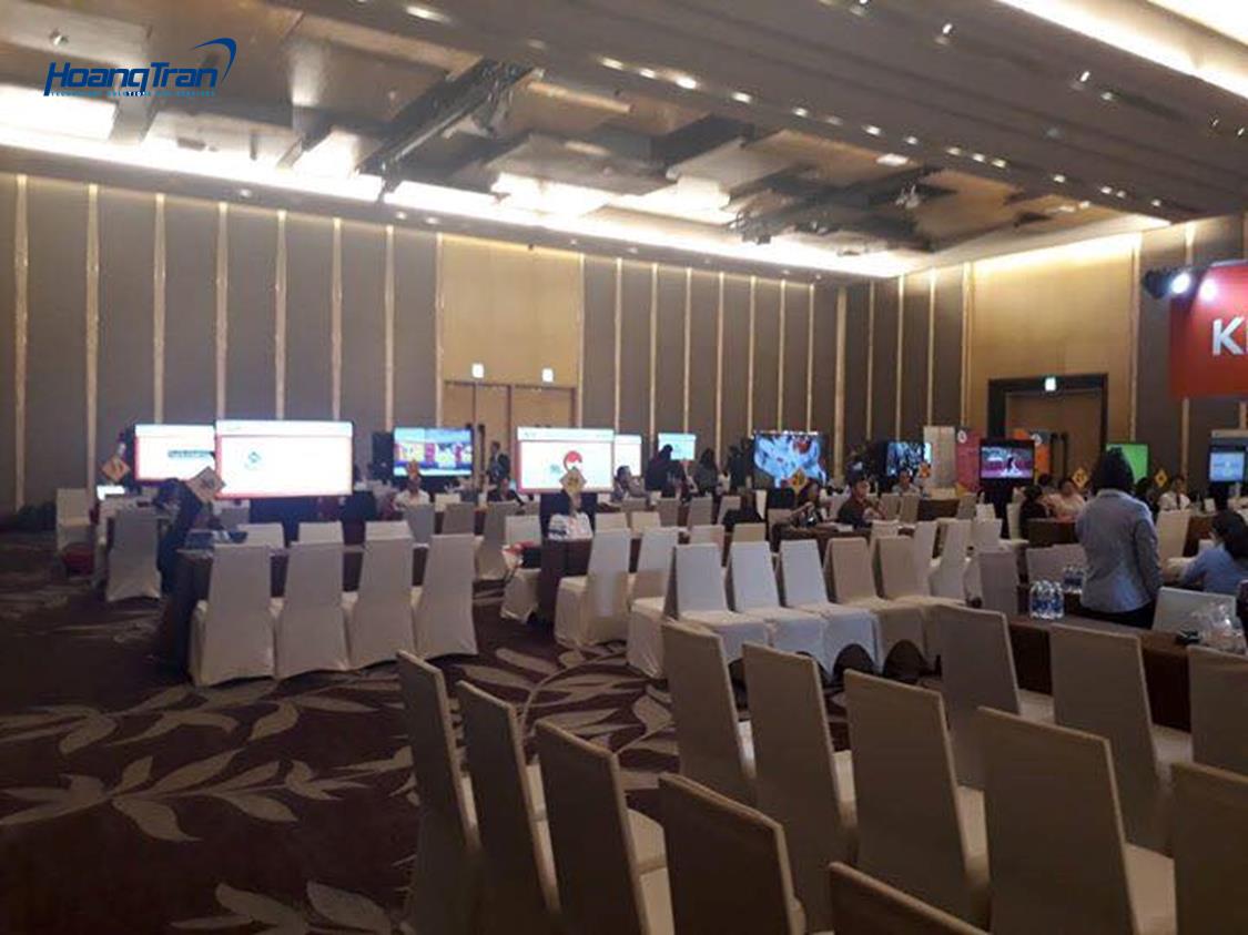 Hoang tran chuyen to chuc su kien 2