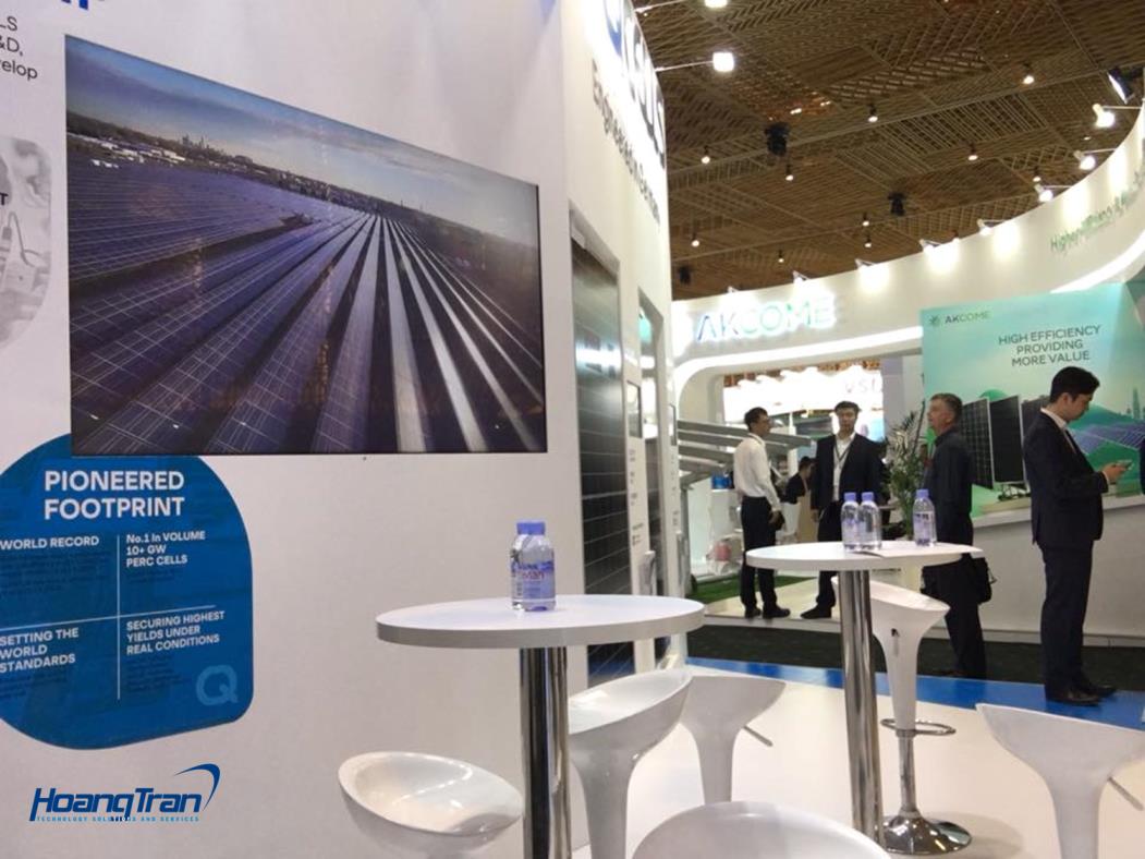 Man hinh dung chuyen dung cho quang cao su kien